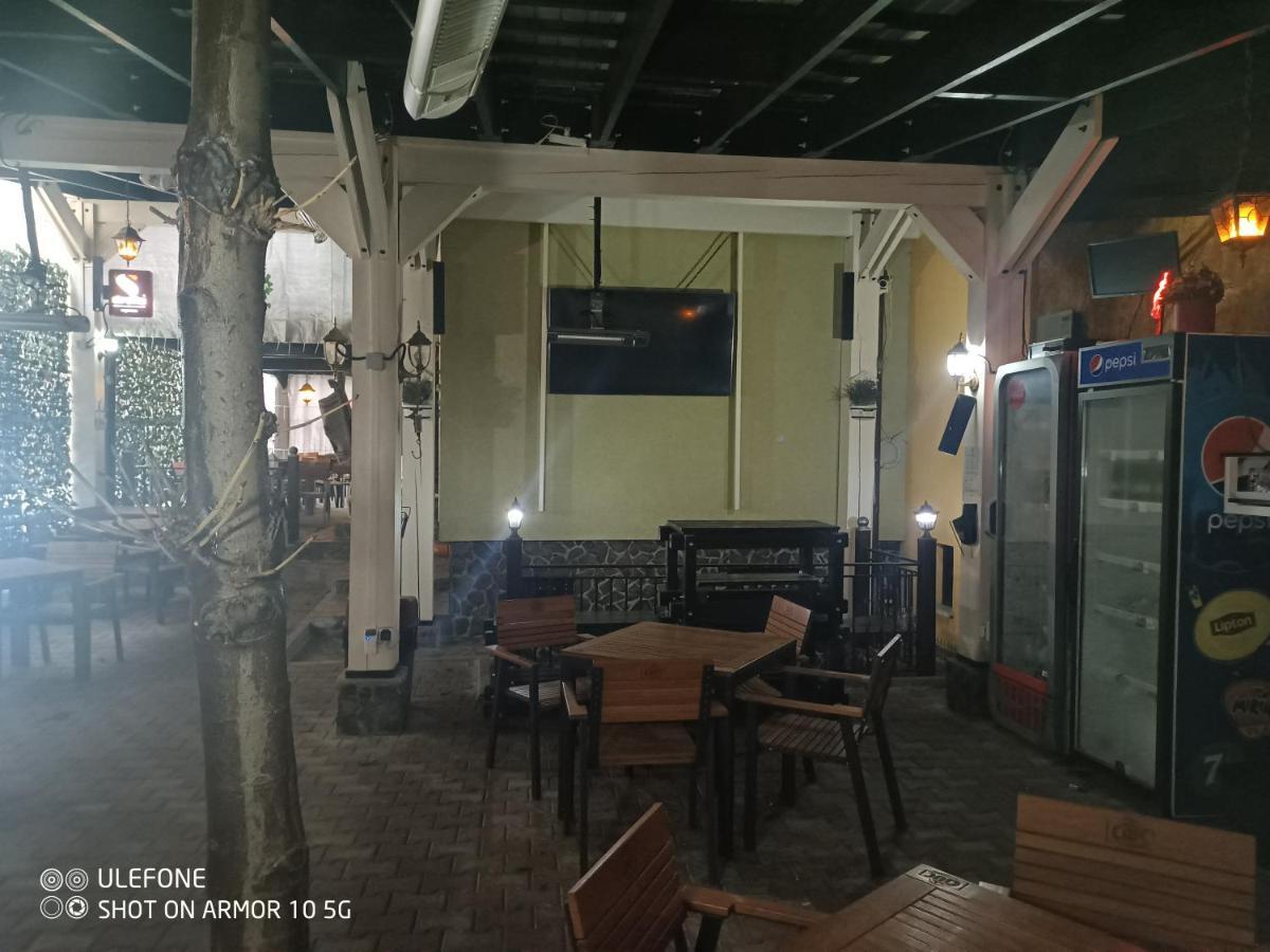 Casa Lucescu Lägenhet Vatra Dornei Exteriör bild